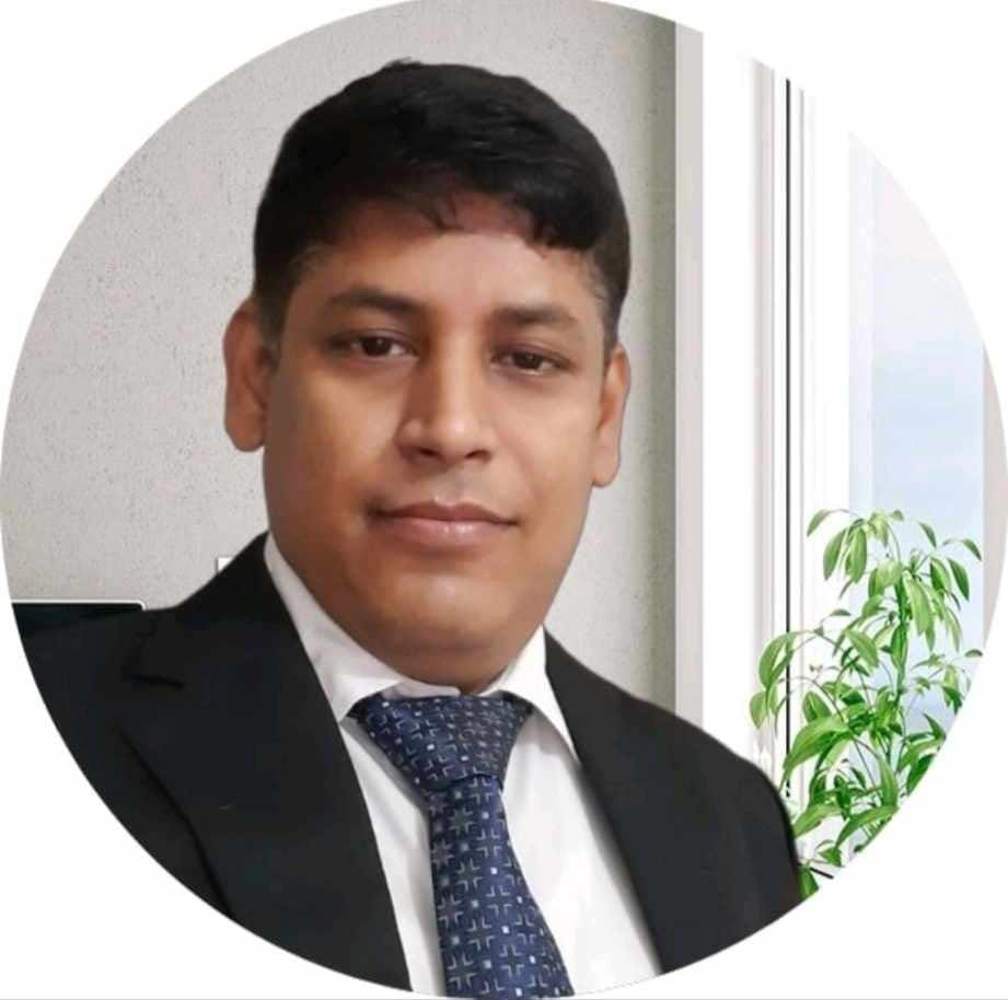 Dr. Paul, Shubhra Prakash